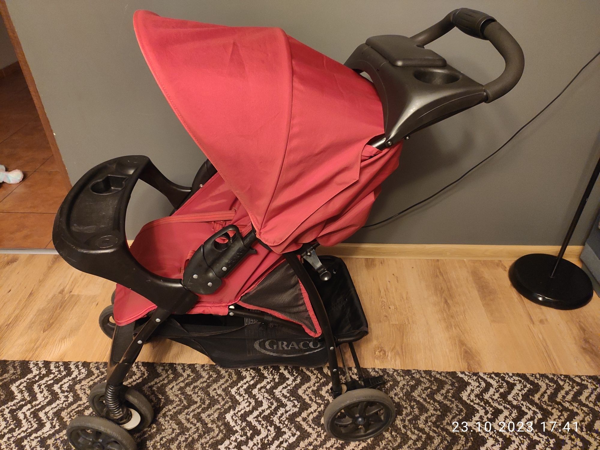 Sprzedam wózek Graco Mirage spacerówka