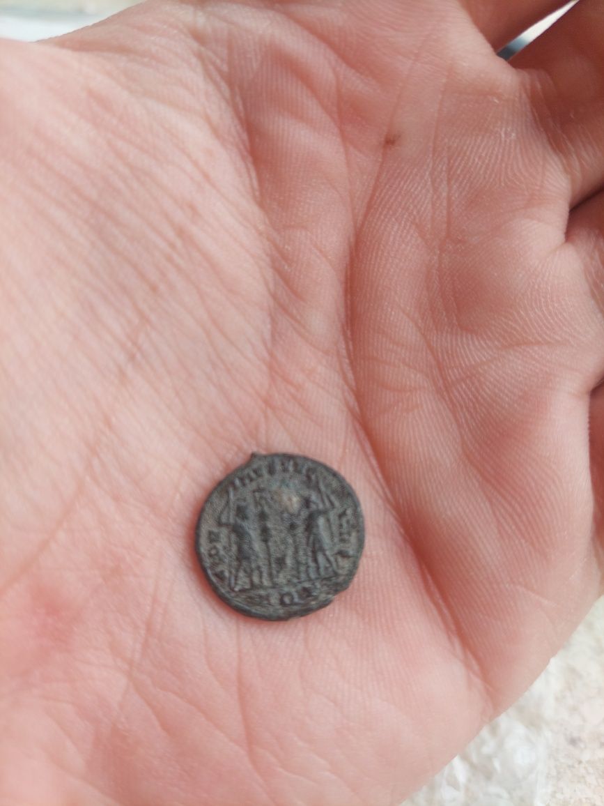 Moeda romana Constantino II