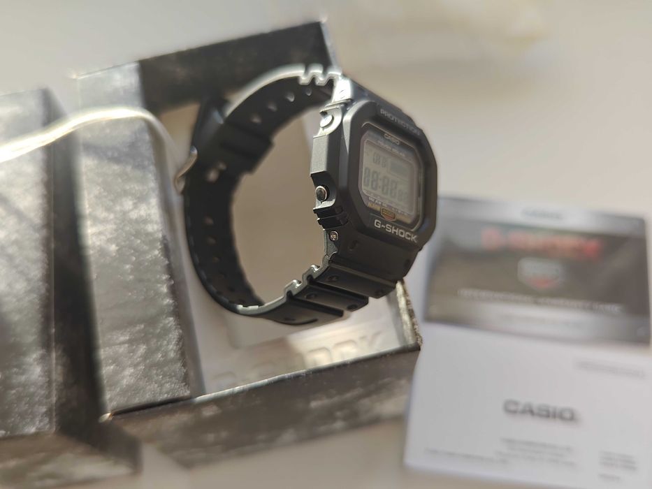 Годинник Casio G-Shock G-5600UE-1