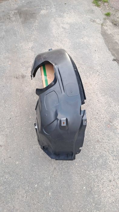 Підкрилки передні Ford Focus 3 USA 2011–2018 / Форд Фокус 3