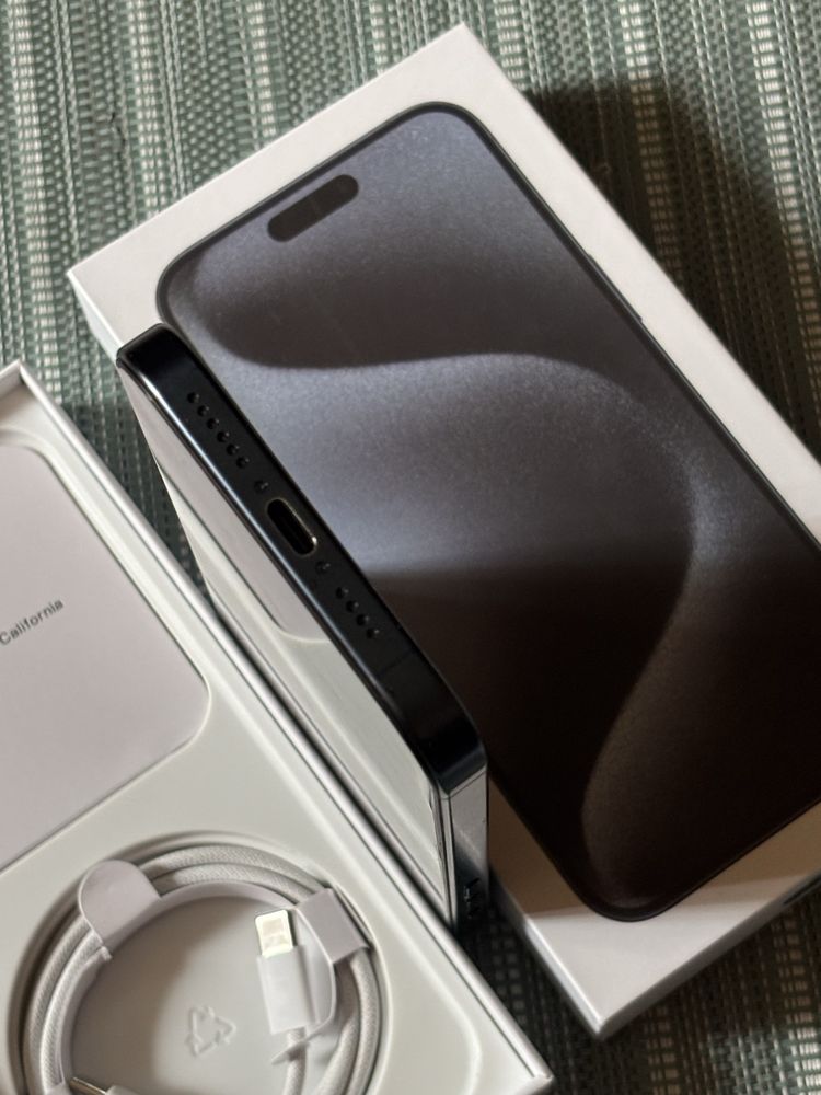 iPhone 15 Pro Max 256GB Blue Titanium