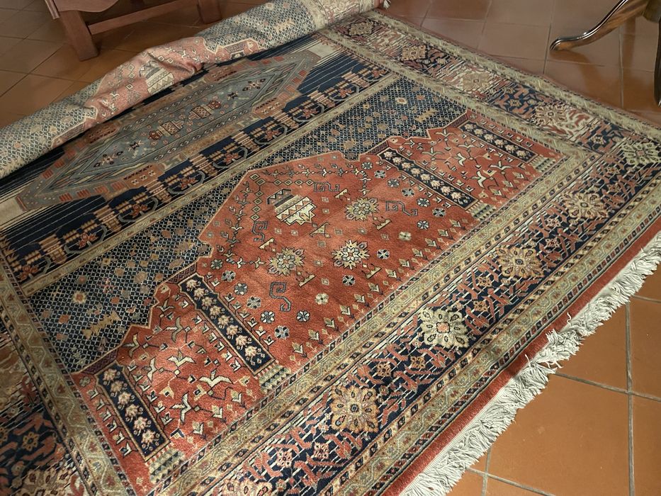 Tapete persa impecavel