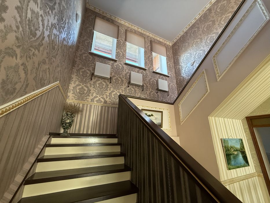 Продажа добротного дома на Перегоне.