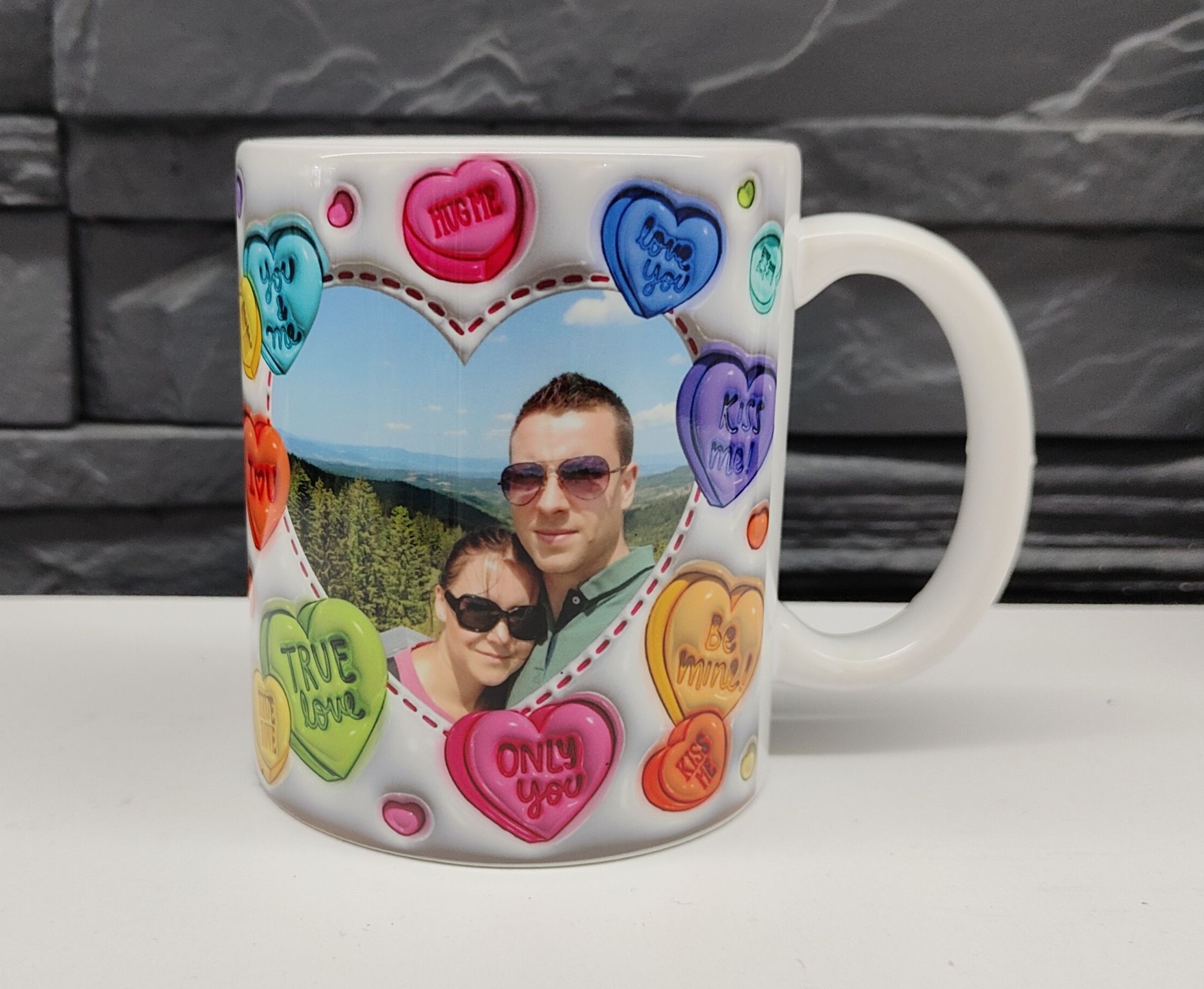 Kubek na Walentynki 330ml 2 zdjęcia dla zakochanych 3D serca piękny