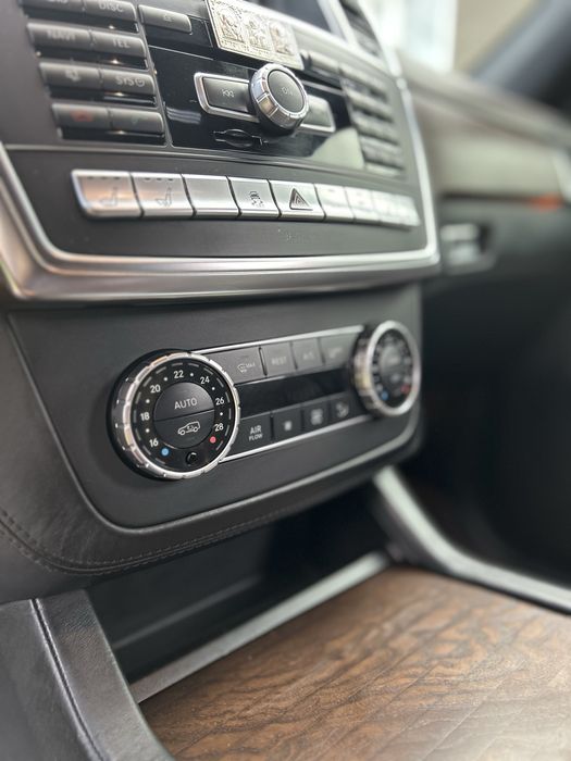 Mercedes ML350 W166