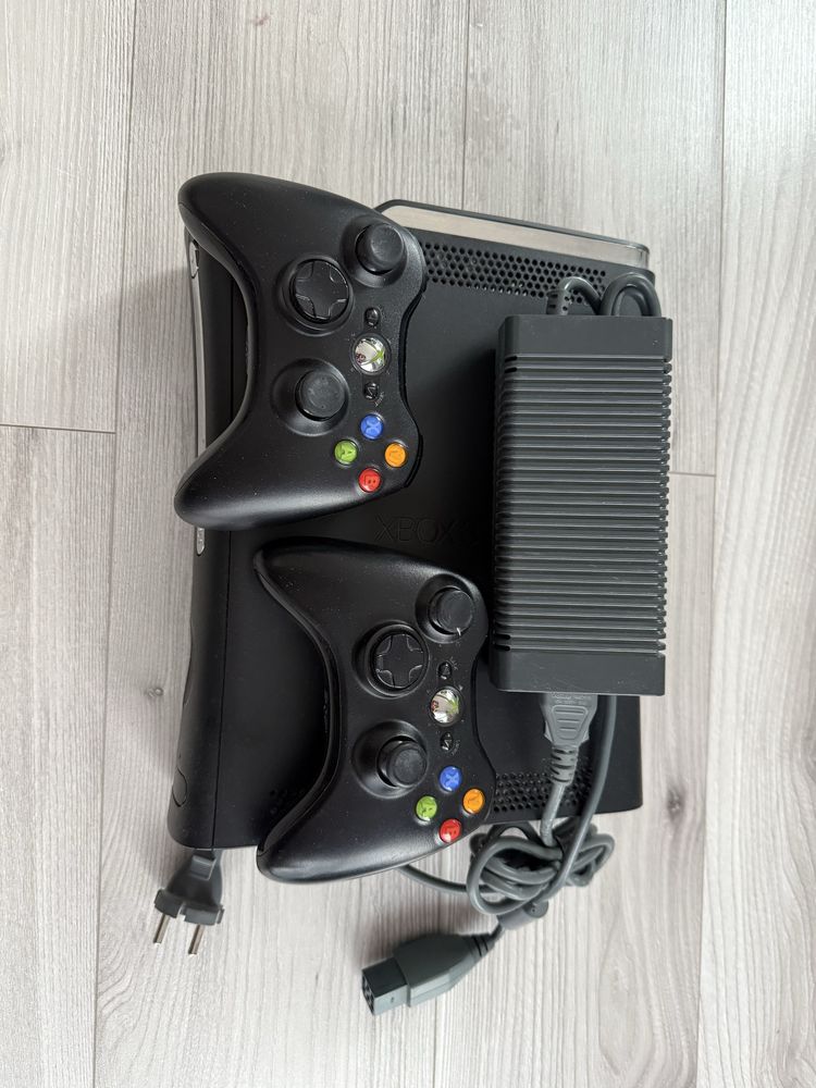 Xbox 360 z 5 grami.