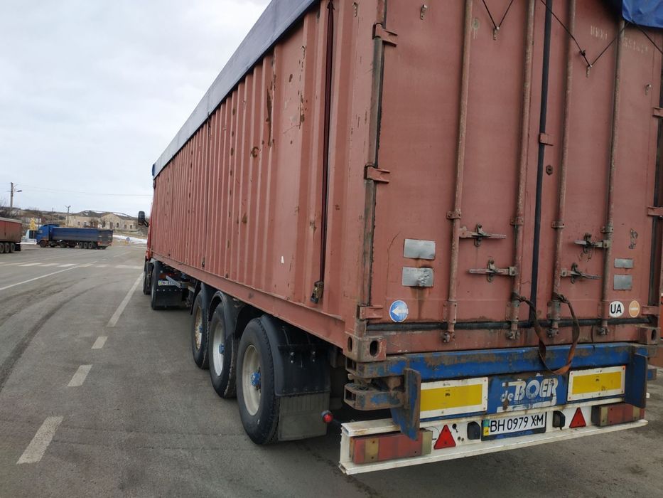 Контейнеровоз полуприцеп  зерновоз
