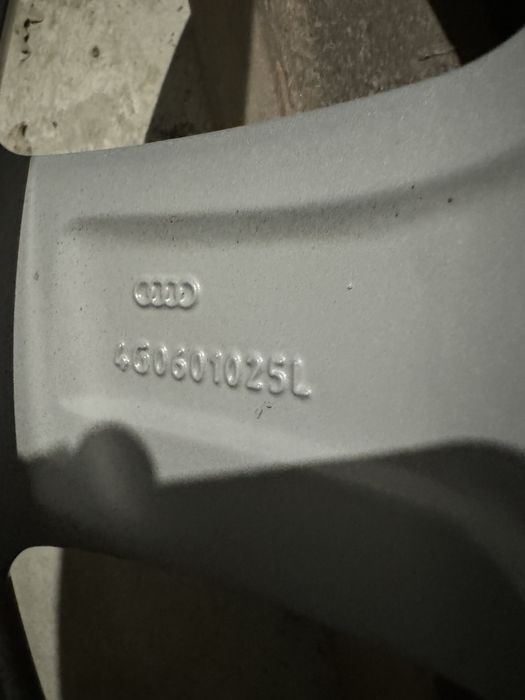 Диски 7,5J*17H2 на автомобіль