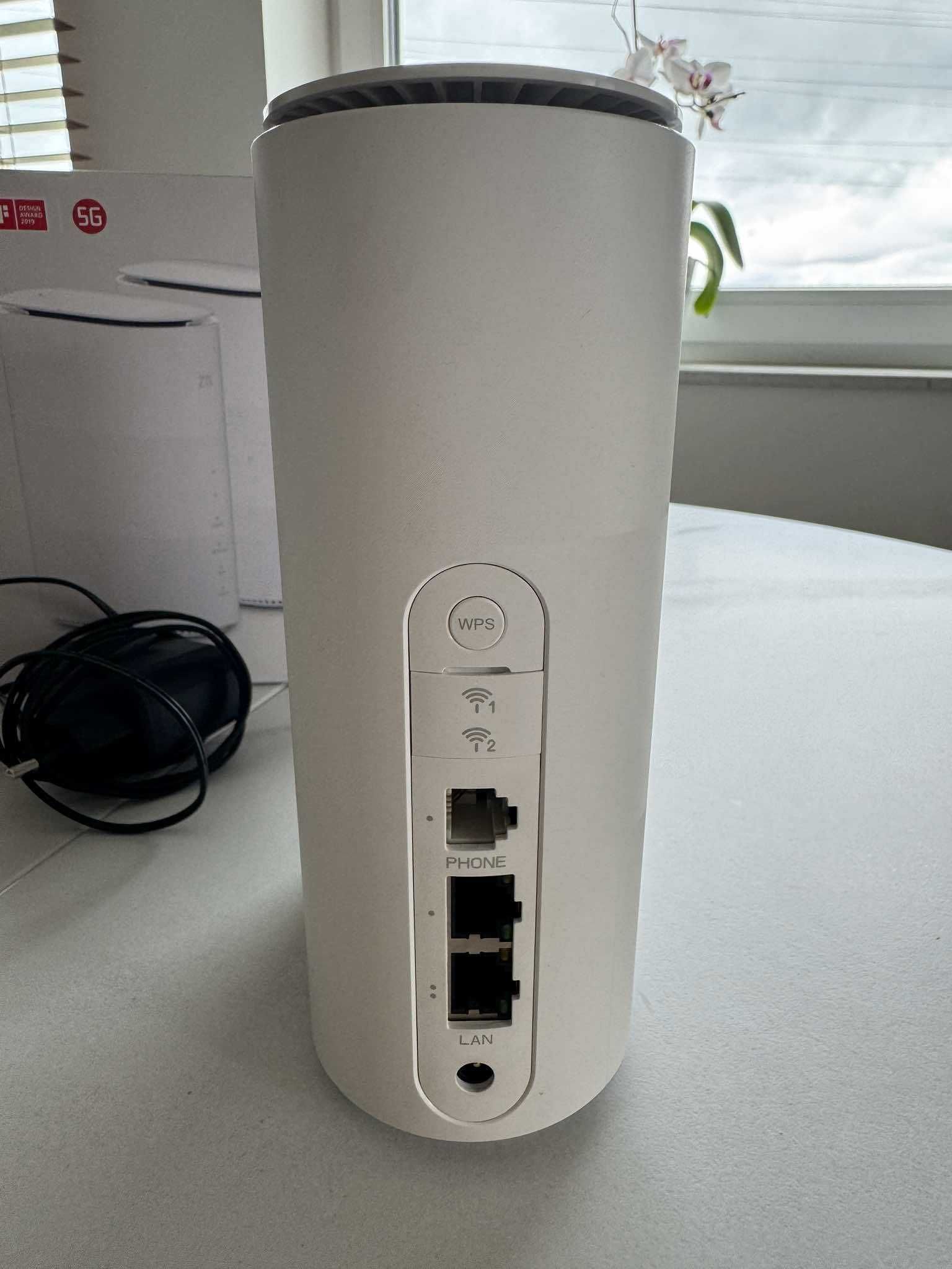 Router ZTE MC801A