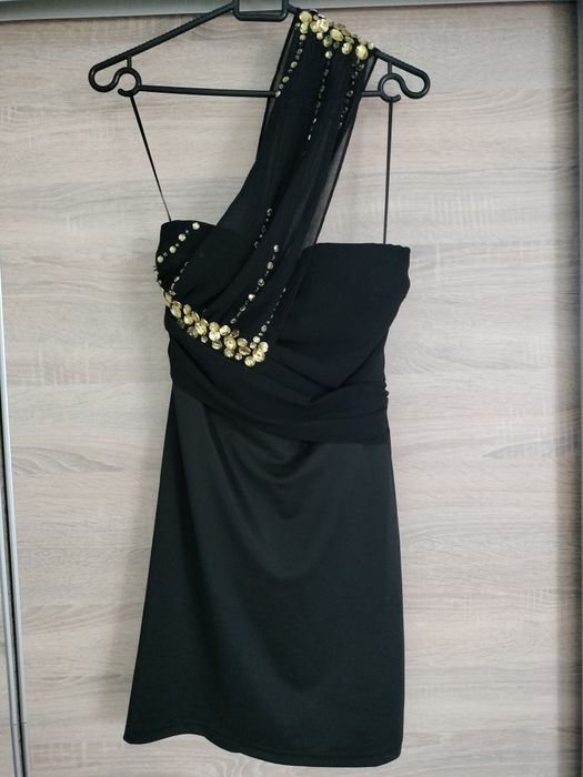 Sukienka mała czarna