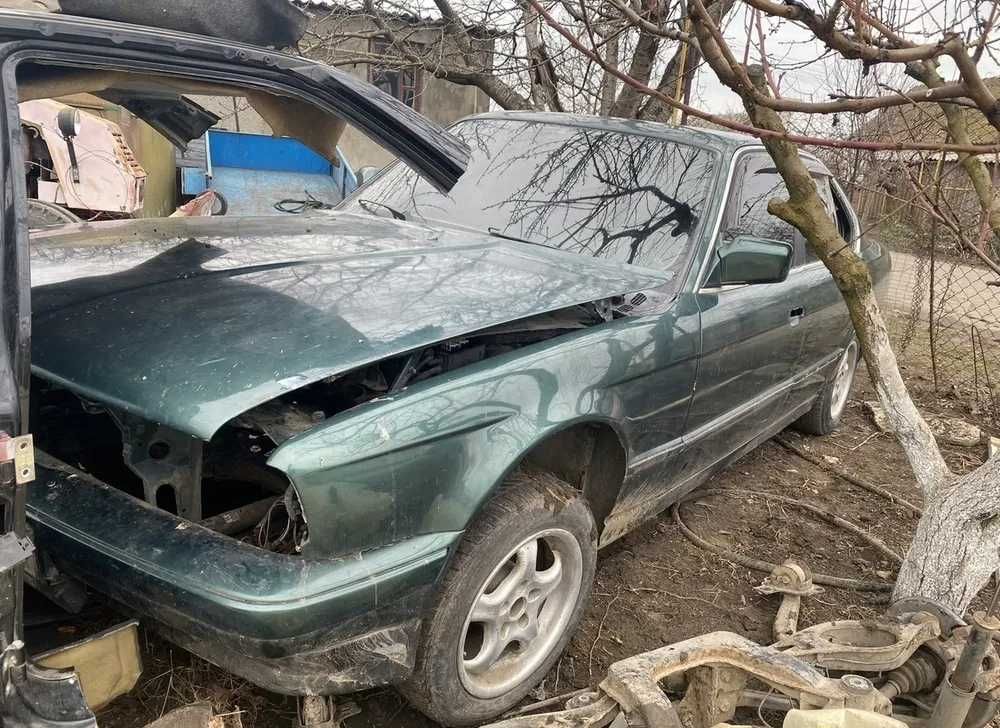 Розборка бмв е34 Разборка BMW E34