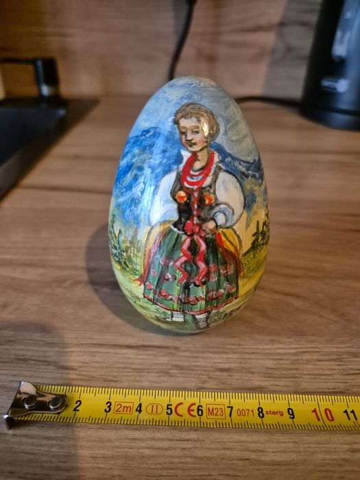 Jajko ręcznie malowane drewno
