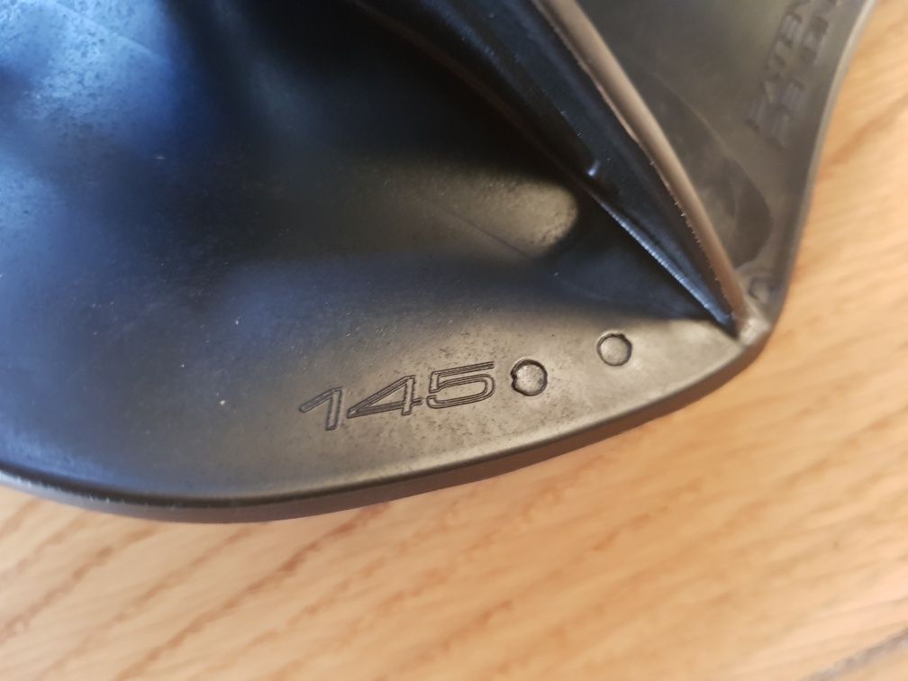 Selle Italia Model X
Siodło z centralnym wycięciem i elastycznymi skrz