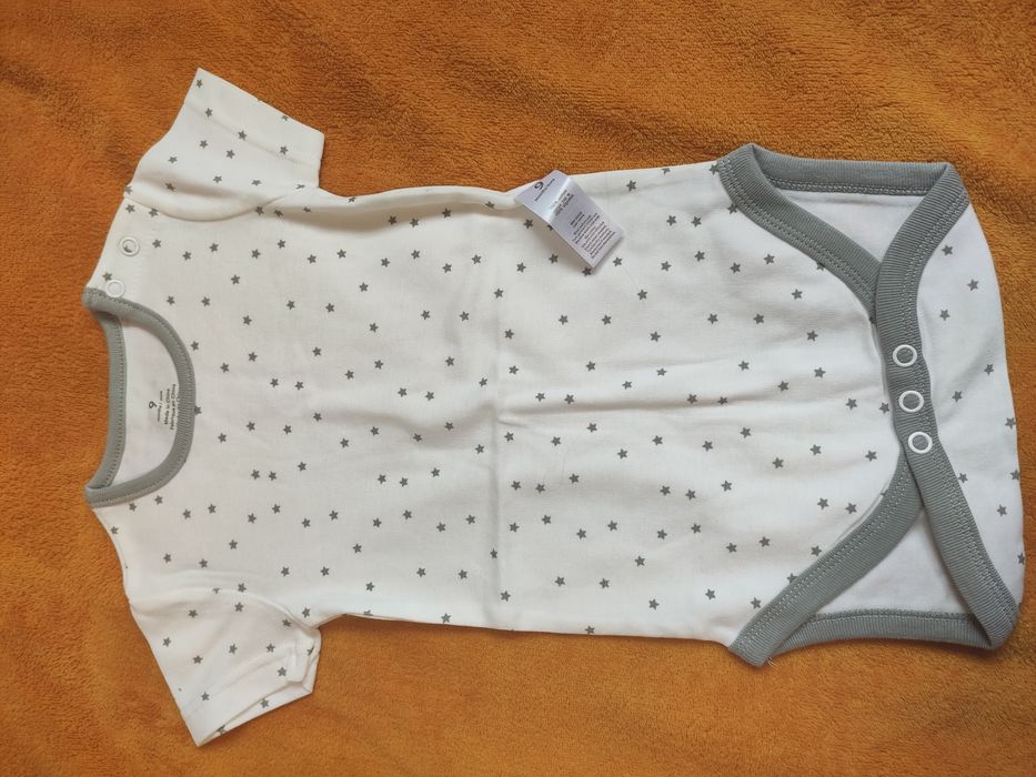 Новый боди на 9 месяцев бодик