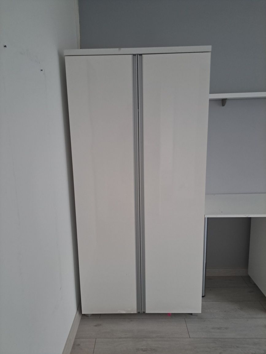 PILNIE sprzedam szafę