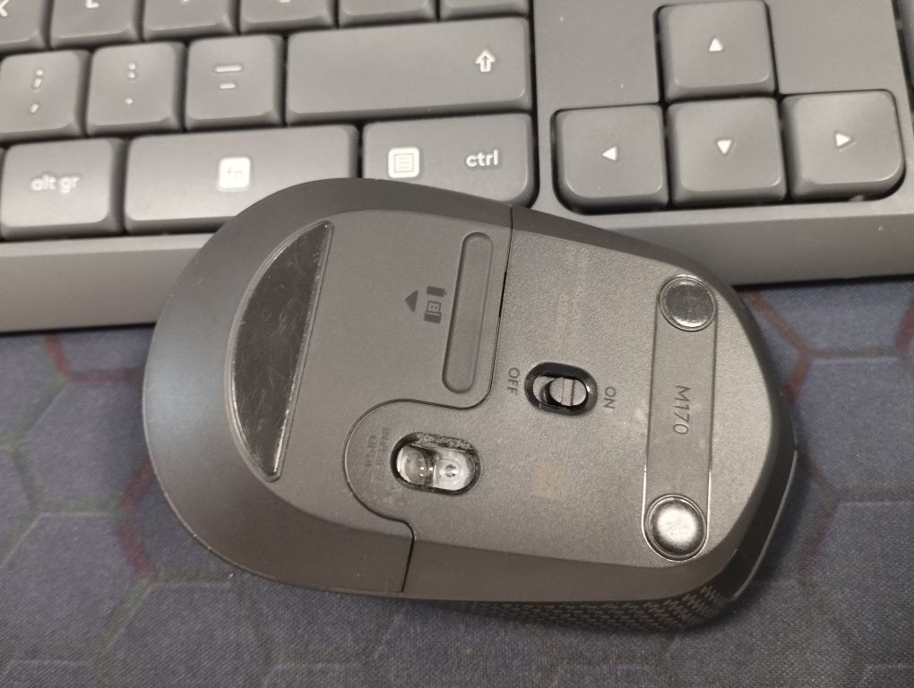 Teclado + rato Logitech MK235