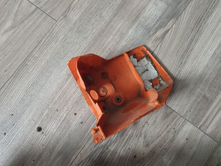 Oslona pokrywa obudowa górna pila stihl 034 av 036