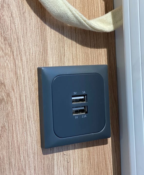 Nowa Przyczepa Kempingowa 3 Osobowa z Łazienką i WC