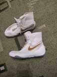 Боксерки Nike ..
