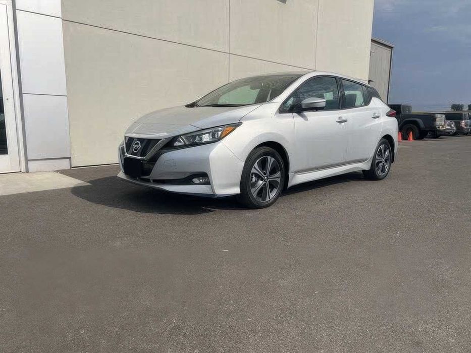 Nissan LEAF SL Plus      2020