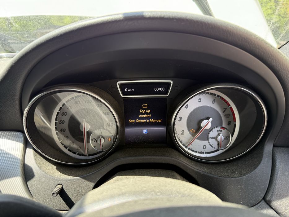 Mercedes-Benz CLA180