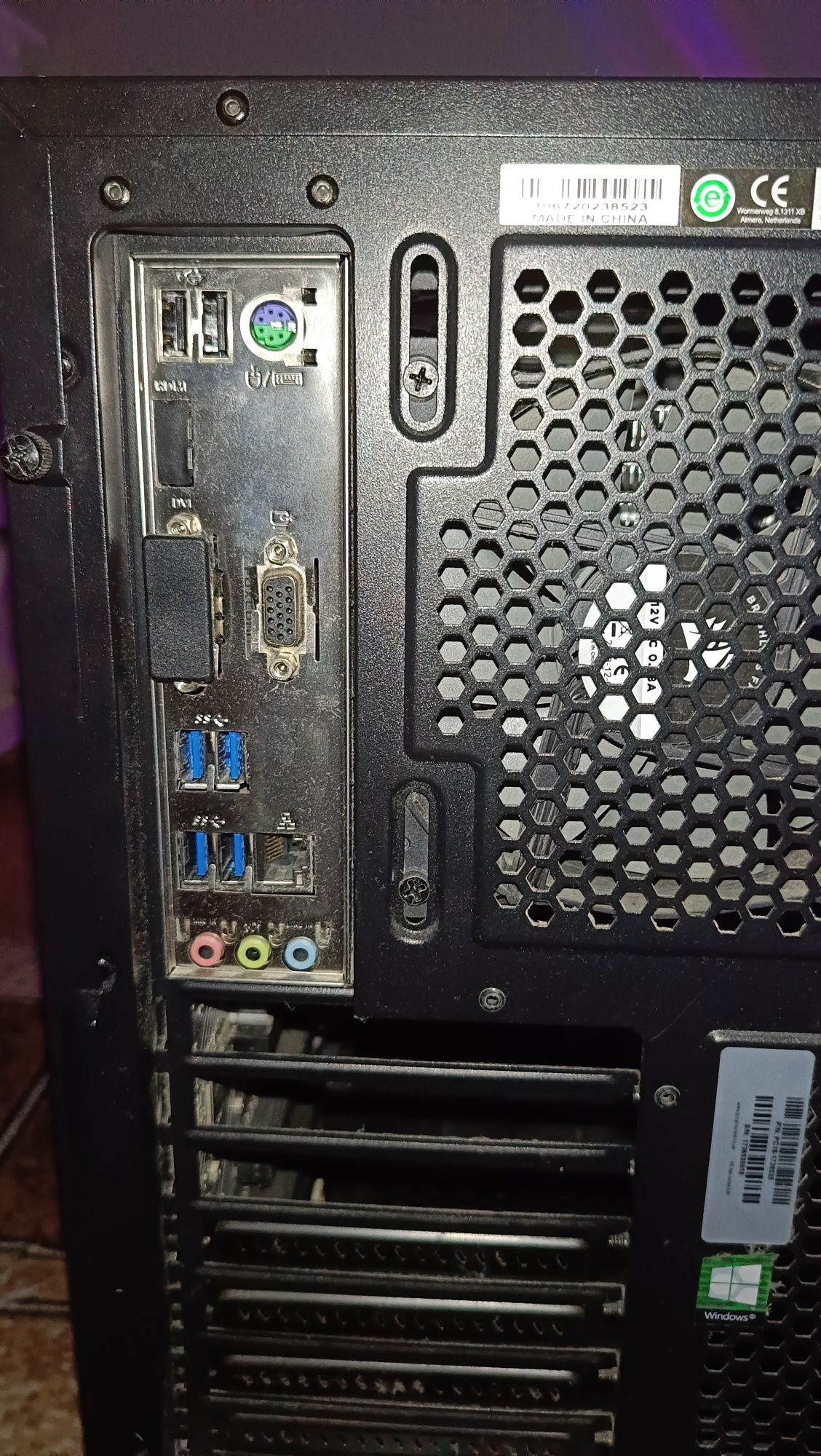 Asus Prime B460-PLUS / i7 10700