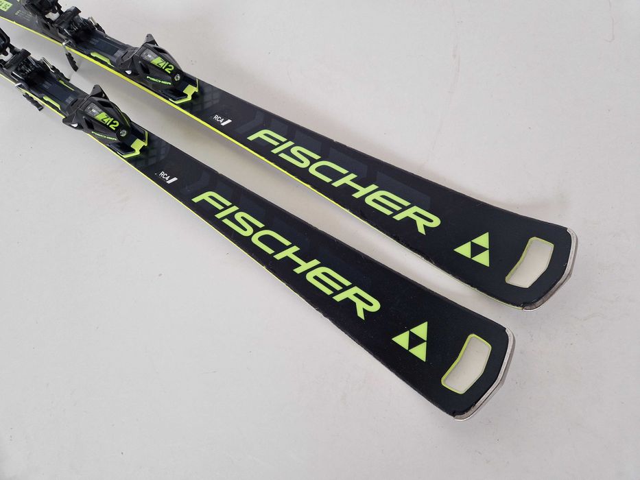 Narty Fischer RC4 SC 160 cm (1)