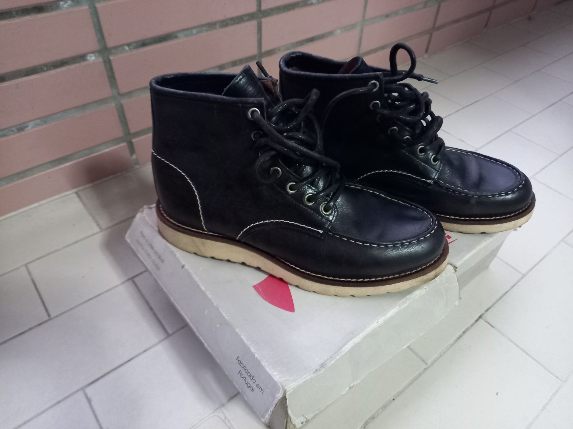 Botas em pele n42
