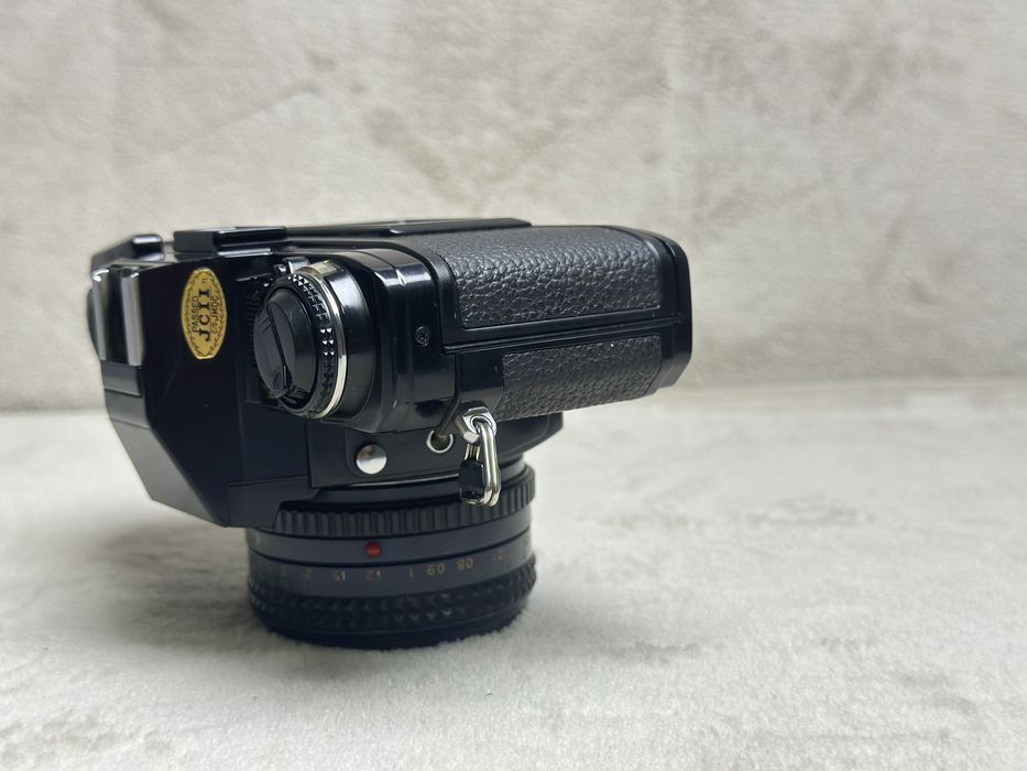 Minolta X-7A z obiektywem 50mm f2 aparat analogowy tradycyjny