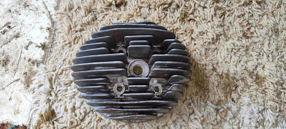 Głowica WFM 125 S01 oryginał WSK 125 dwuramówka okrągła jajko cylinder