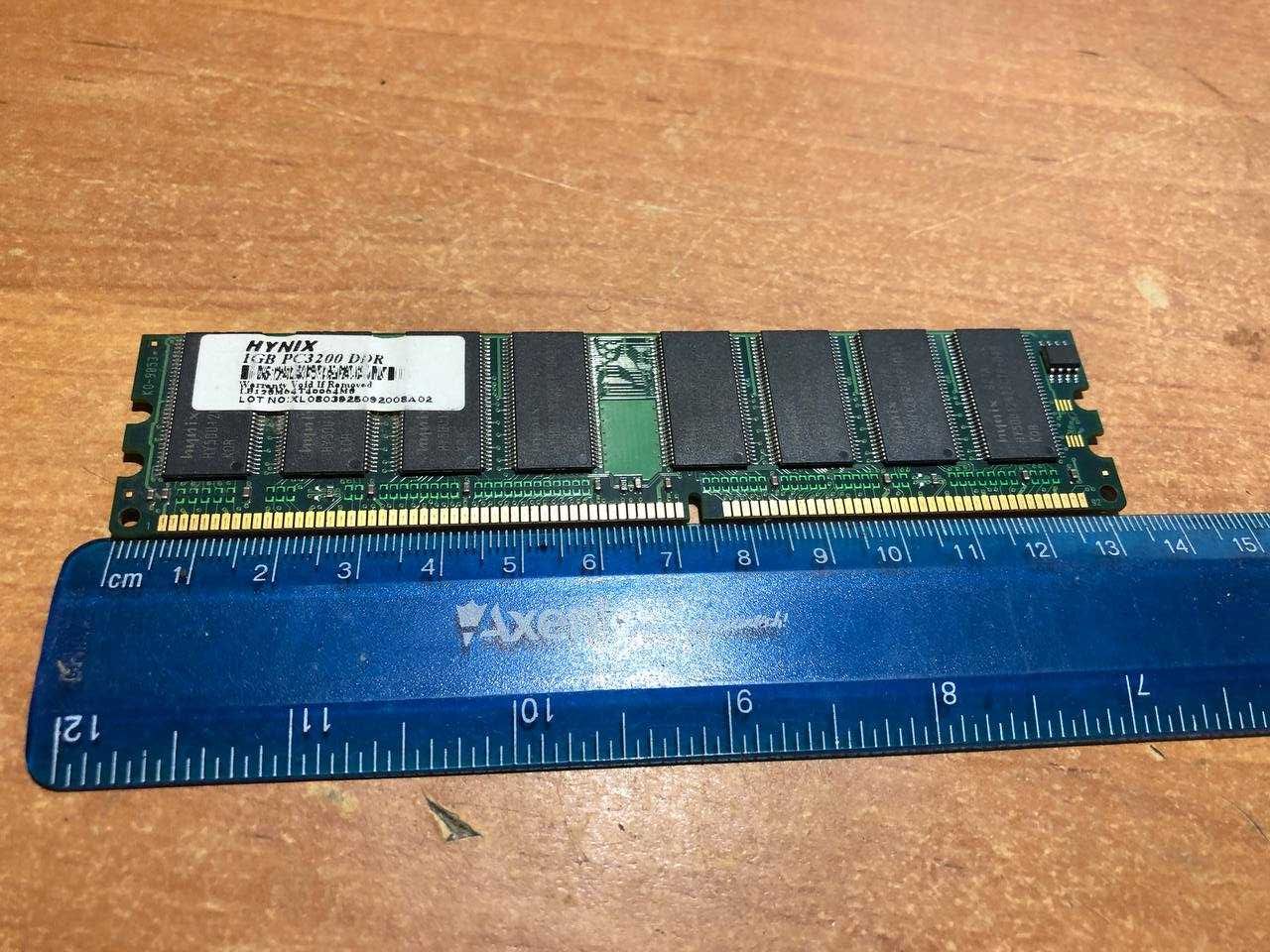 2 плати оперативної пам'яті DDR 1 gb та 500 mb