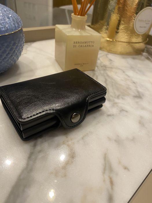 Carteira de couro (personalizavel simbolos, nomes …)