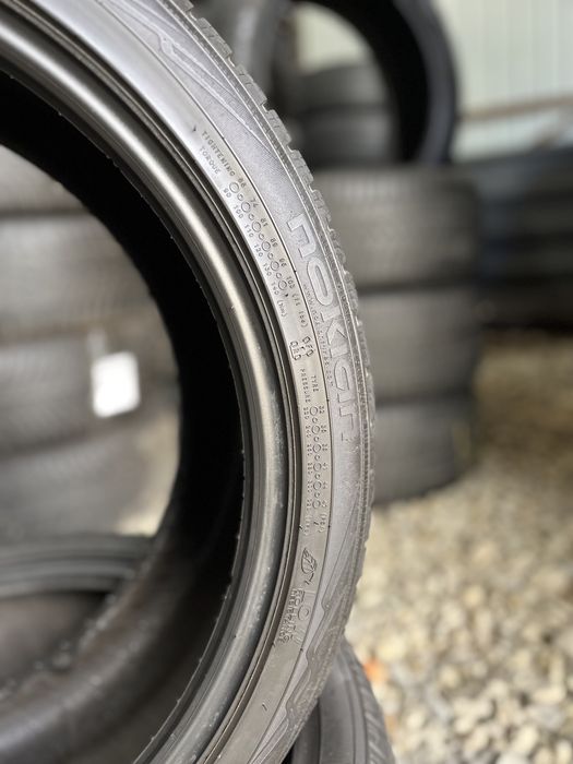 245/40 R19 2 шт. Nokian