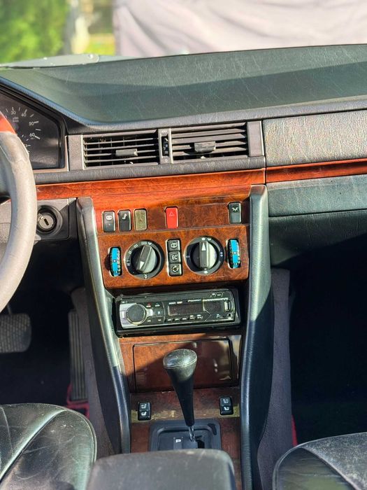 Mercedes-Benz E250 (W124), 1994 року випуску