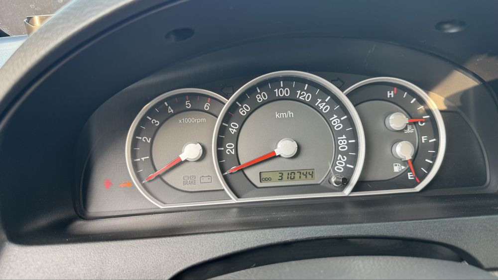 Продам Kia Sorento 2,5 D