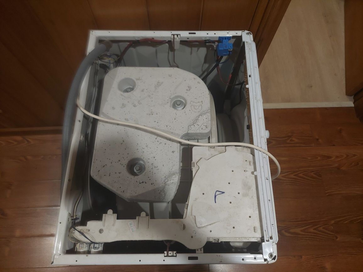 Máquina Lavar Roupa Indesit