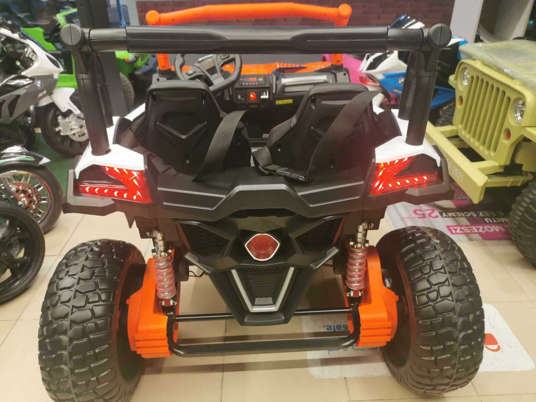Buggy UTV X3 Off-Road auto autko pojazd samochód akumulator