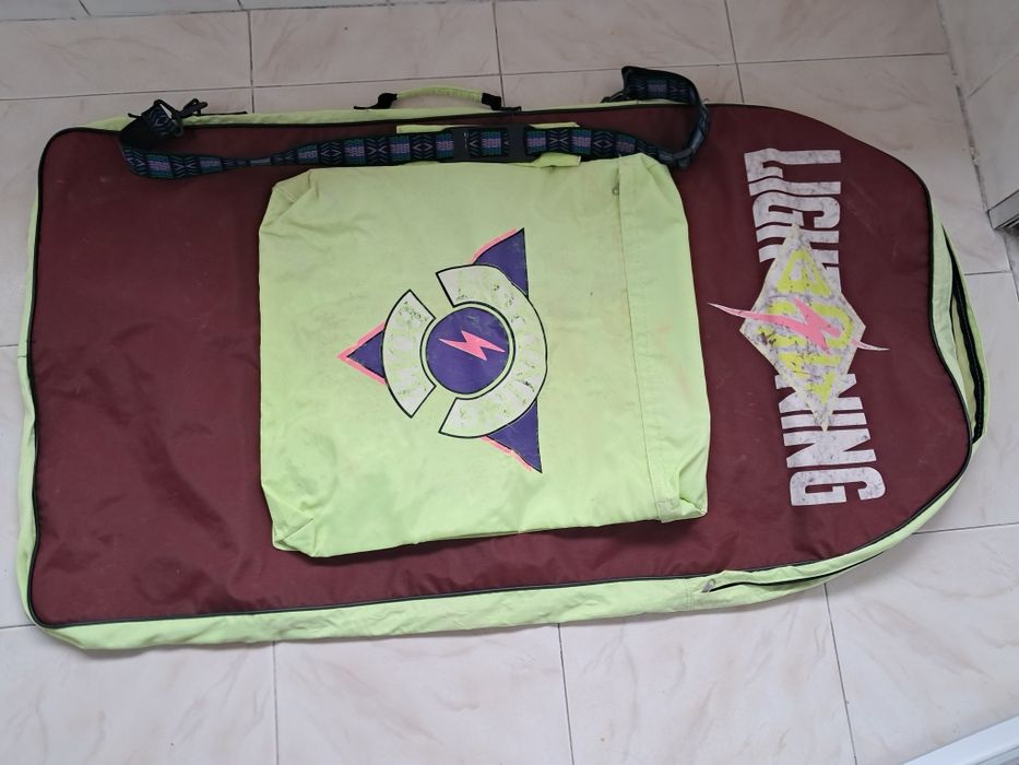 Capa Lightning Bolt prancha de BodyBoard