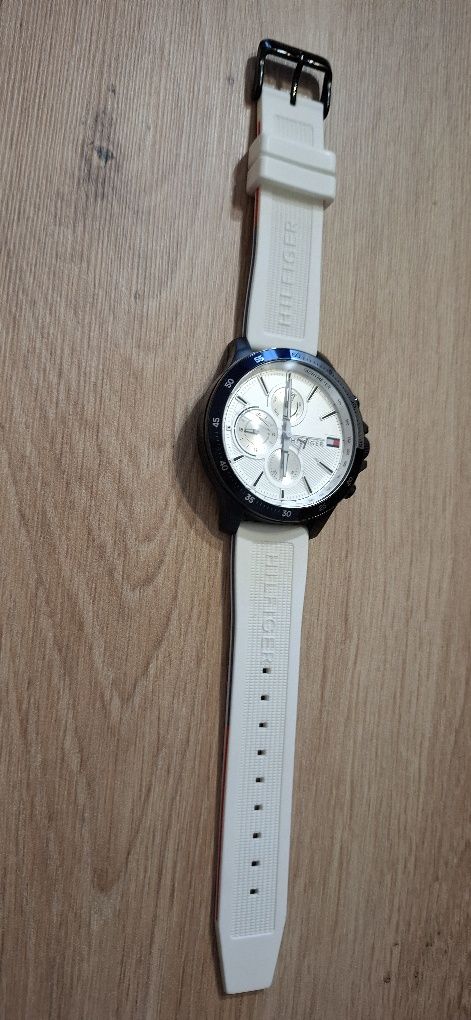 Zegarek Tommy Hilfiger Zamiana