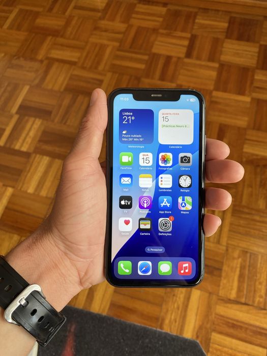 iPhone 11 Preto 128 GB