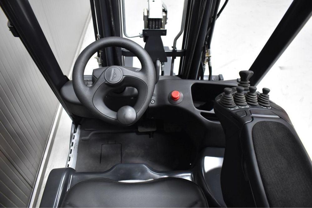 Wózek Widłowy LINDE E16C triplex 4,6m 2016r przbieg 3580 mth