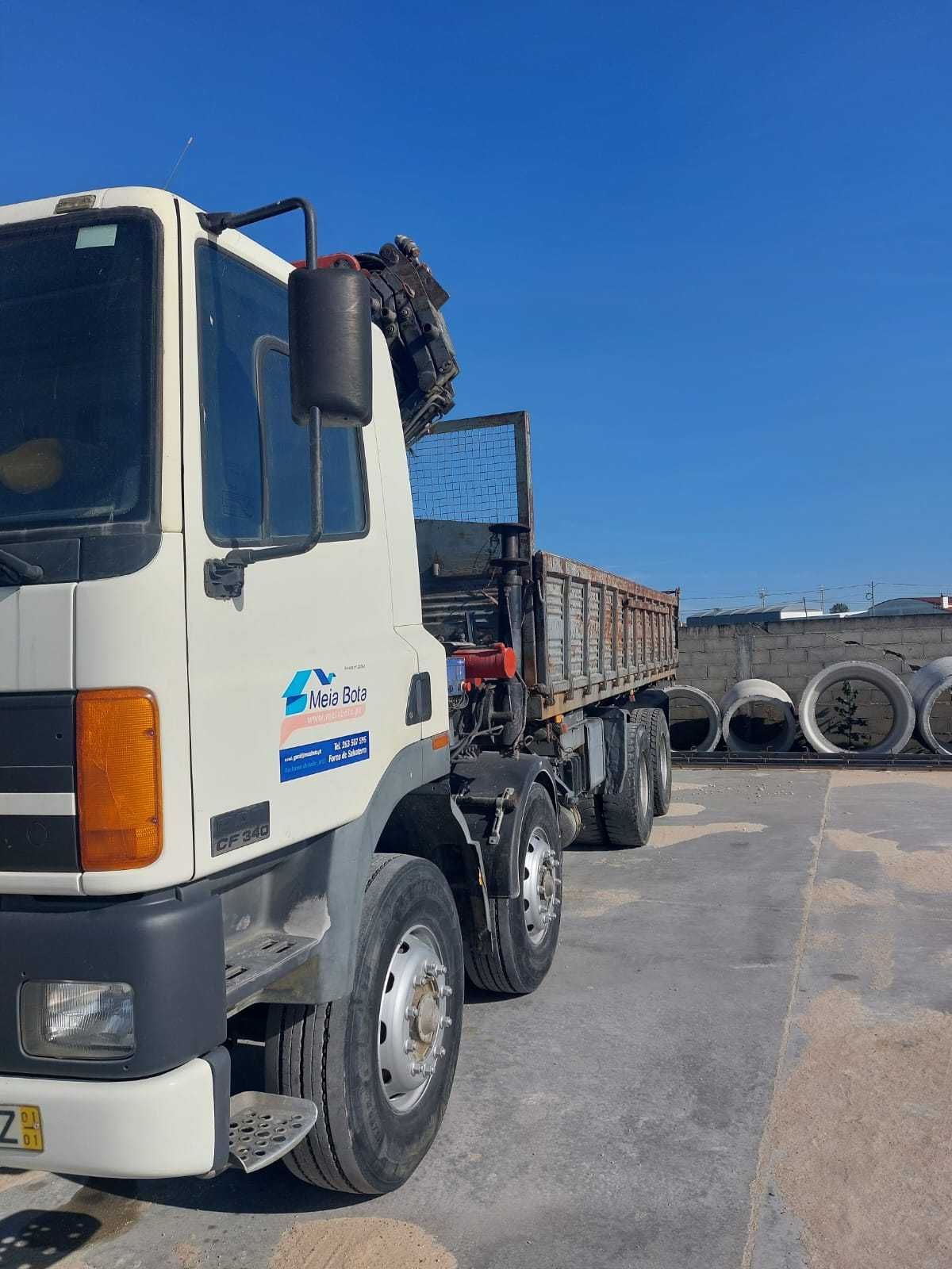 DAF 85 CF340 - Basculante C/ Grua 8x4 - 2001