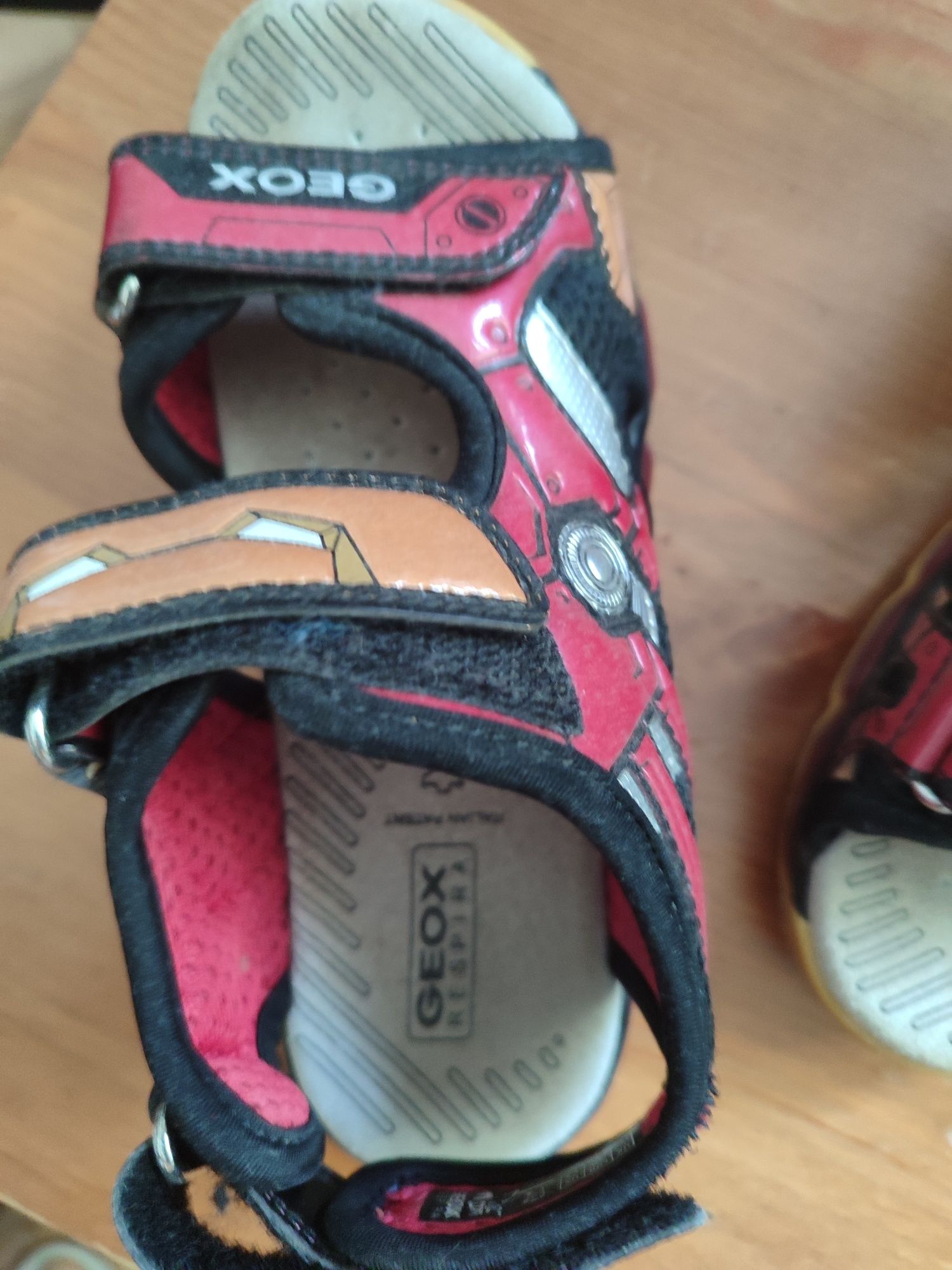 Sandały Geox rozmiar 30
