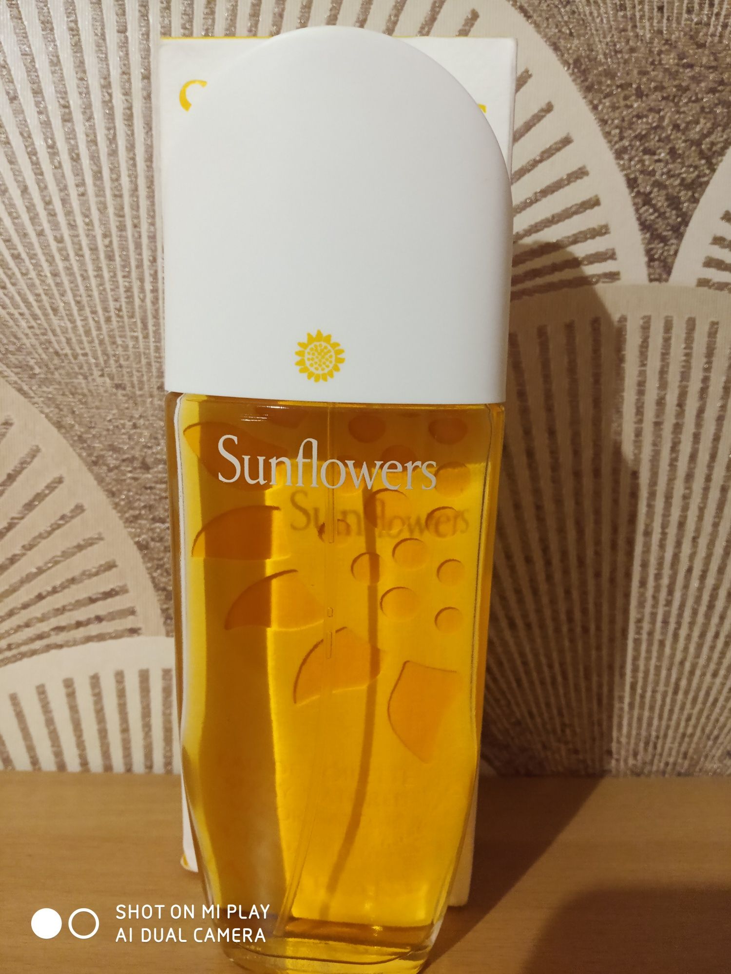 Туалетная вода Elizabeth Arden Sunflower .