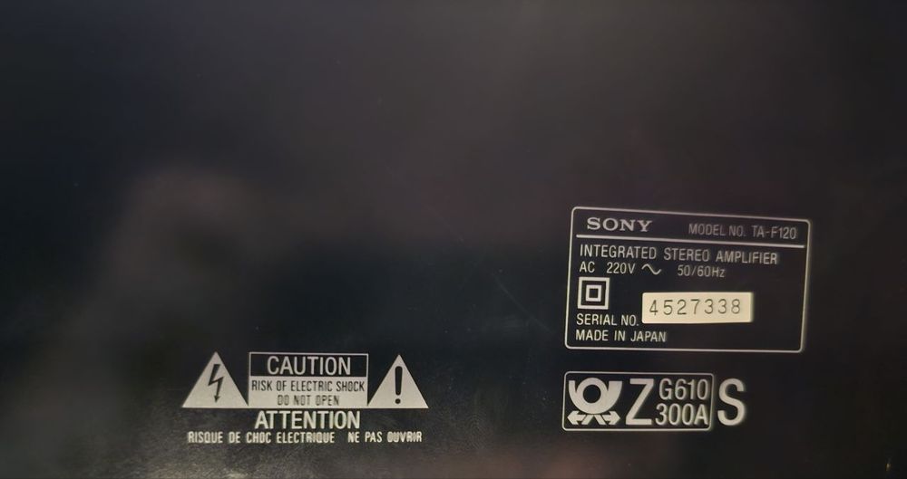 Підсилювач Integrated stereo amplifier  SONY  ТА-F-120
Super Legato Li