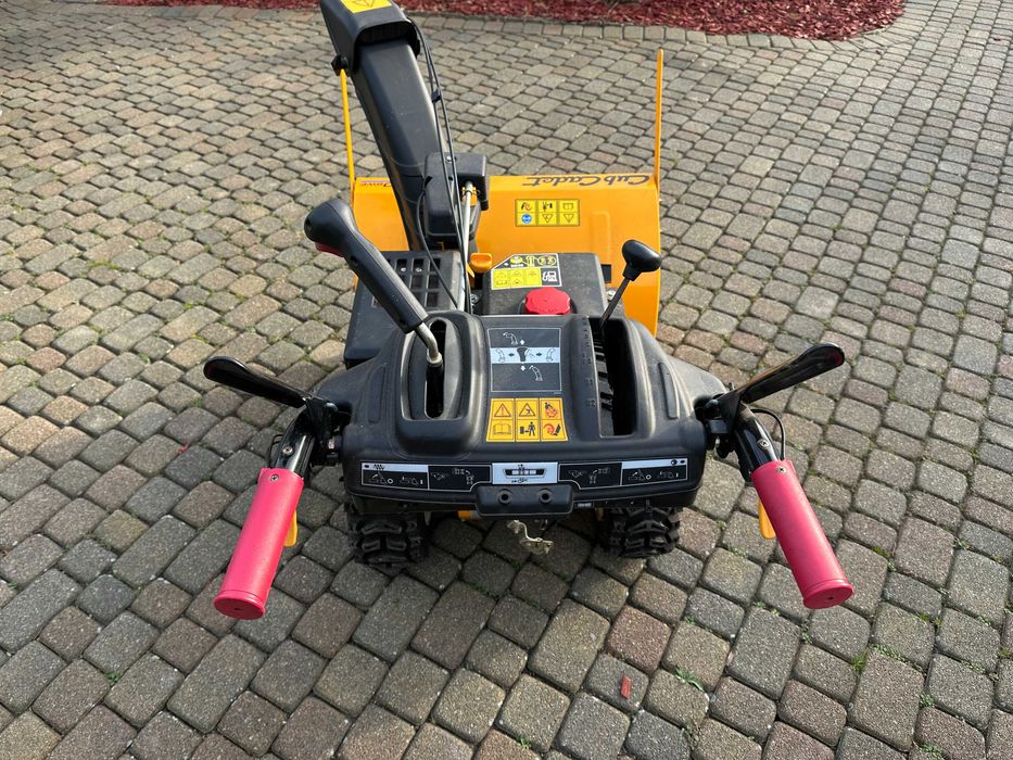 Odśnieżarka CUB Cadet 10KM 75cm do odśnieżania śniegu frezarka