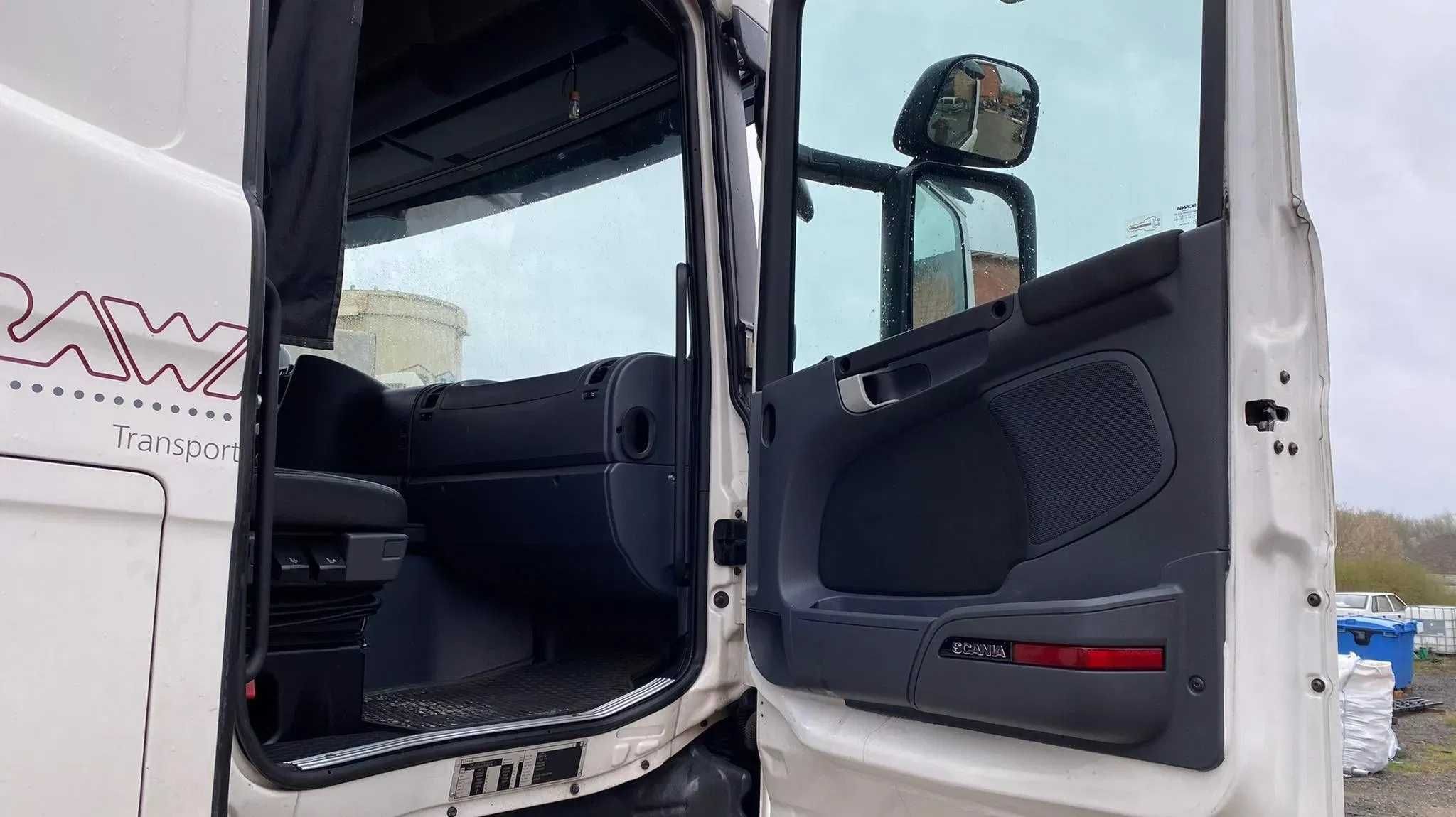 Scania G410 Pod Zabudowe  / BDF / SCANIA / 3 osiówka
