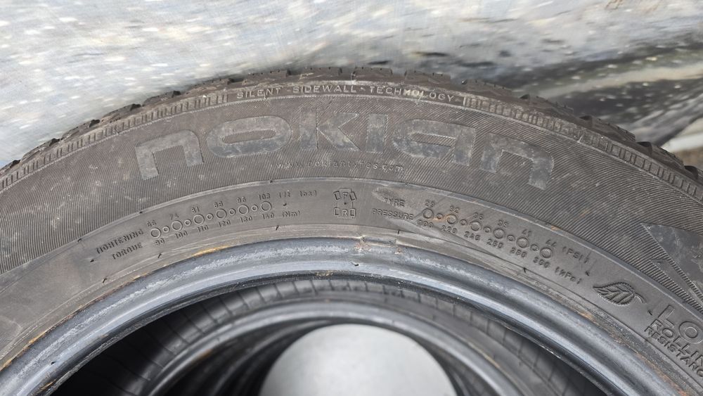 P18 4 x 205/60r16 Nokian WR D4 92H opony zimowe używane