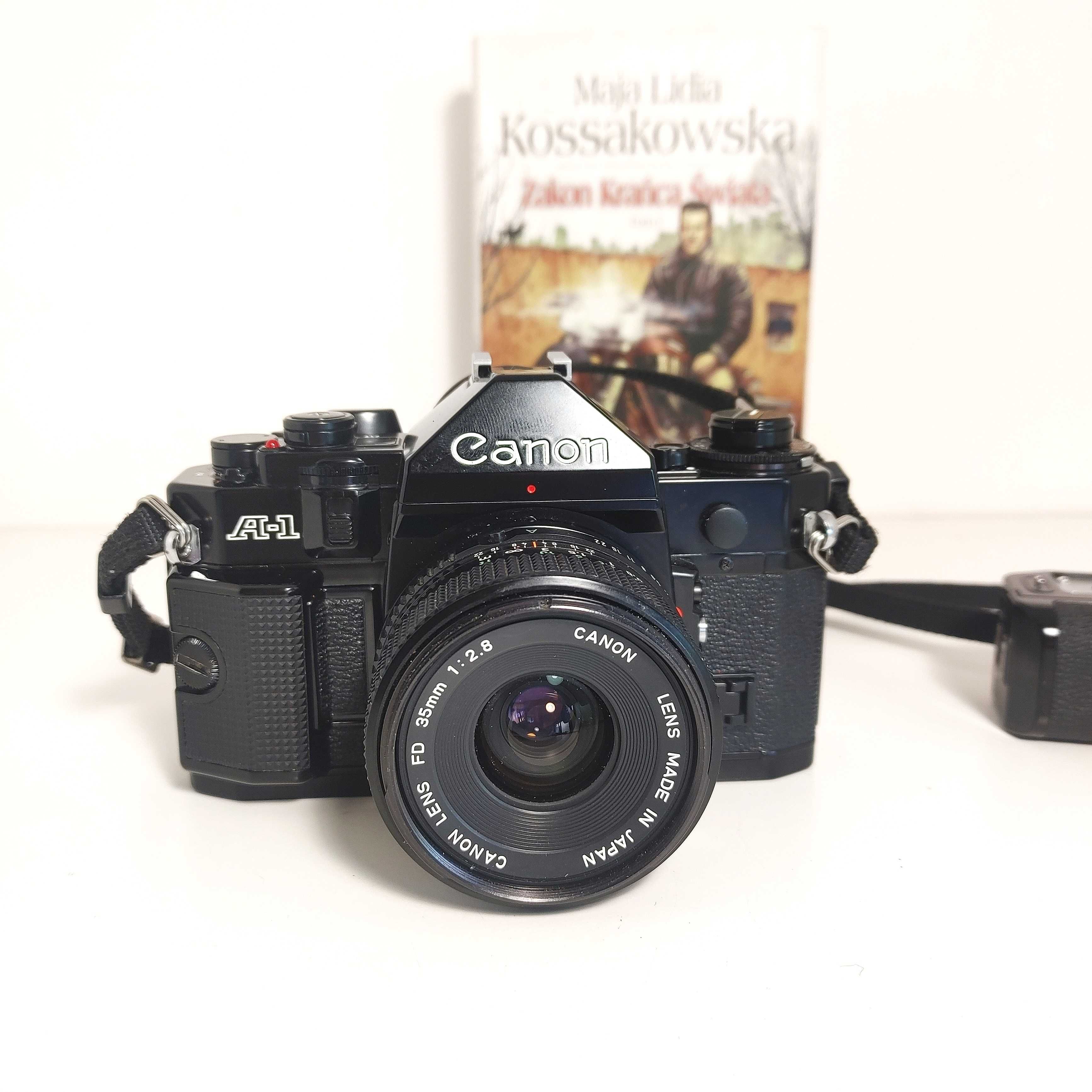 Lustrzanka analogowa CANON A-1 z Canon lens 35 mm 1:2,8 oraz Winder A