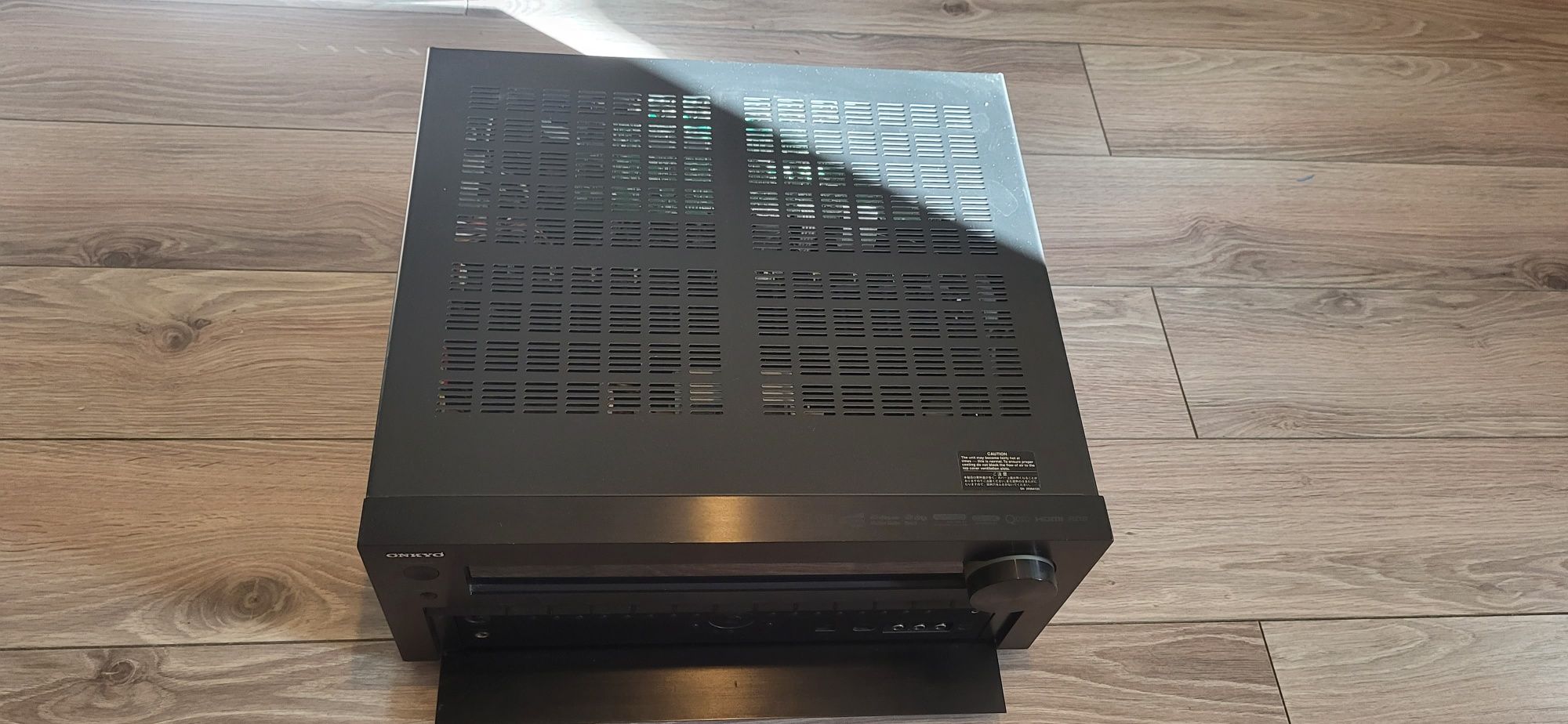 Продам ресивер ONKYO TXnr1009